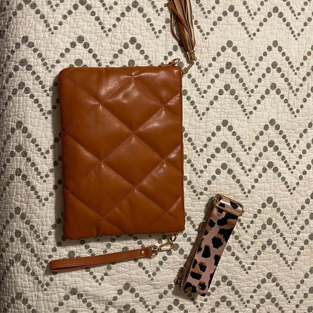 Threaded Pear Blair’s Brown leather cross body new